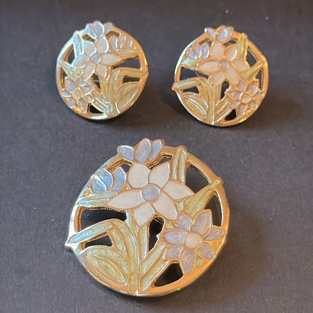 Vintage Enamel Floral Brooch Earrings Set